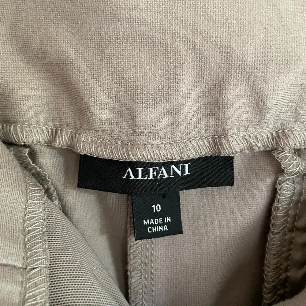 Alfani Women’s Tan Stretch Bootcut Pants Size 10
